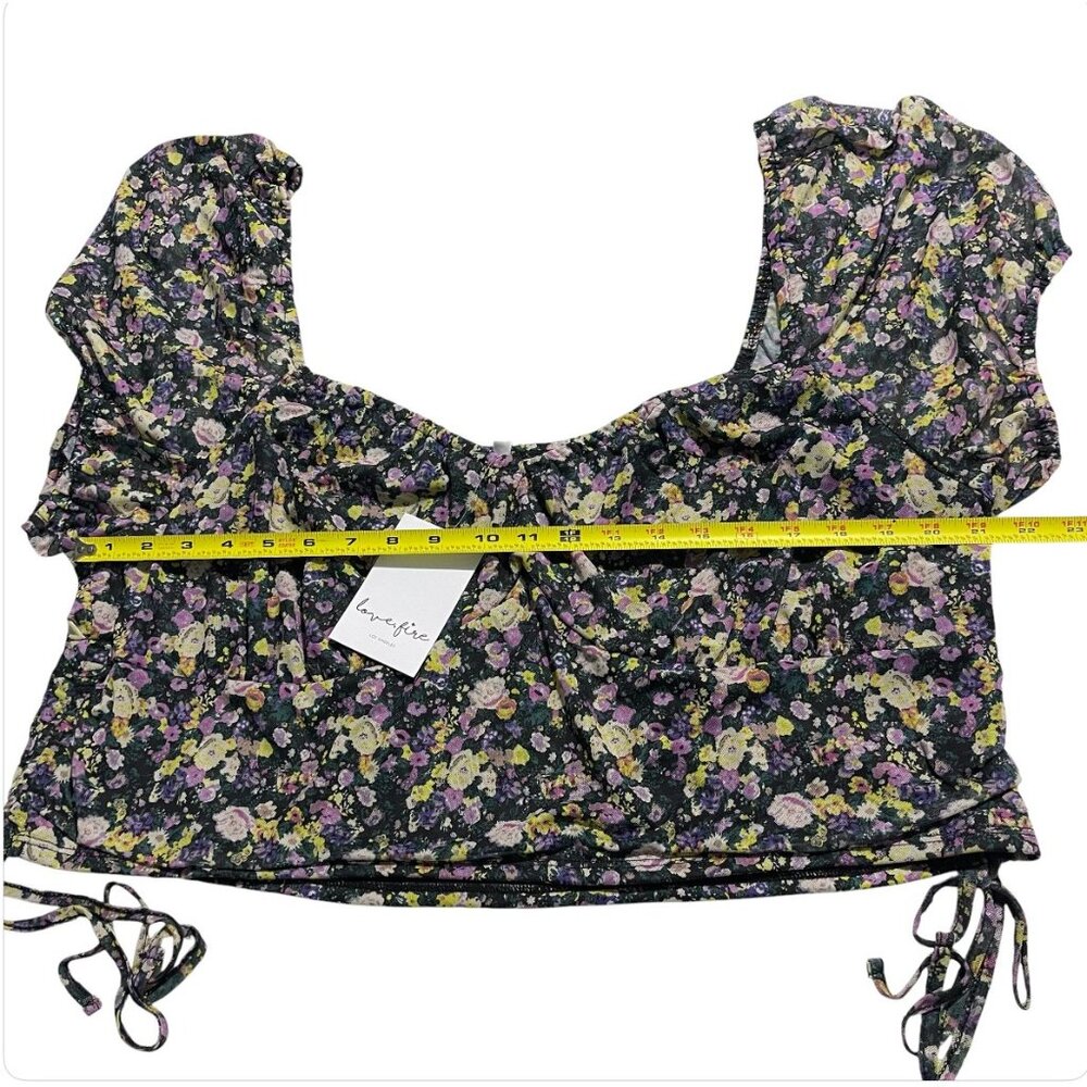 Love Fire Womens Floral Crop Top Blouse Black Floral, Size 3X, New - Picture 4 of 8